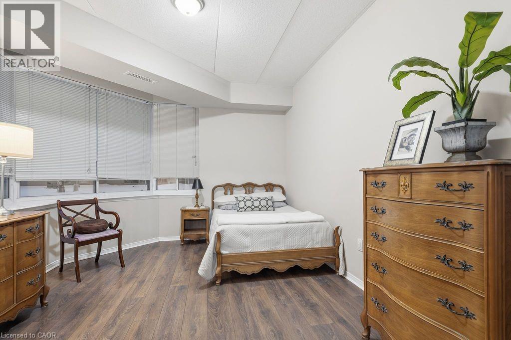 2085 Amherst Heights Drive Unit# 208, Burlington, Ontario  L7P 5C2 - Photo 10 - 40799295