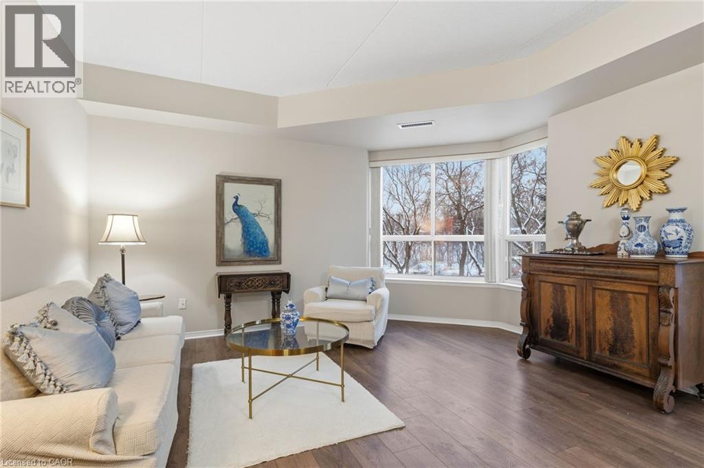 2085 Amherst Heights Drive Unit# 208, Burlington, Ontario  L7P 5C2 - Photo 3 - 40799295