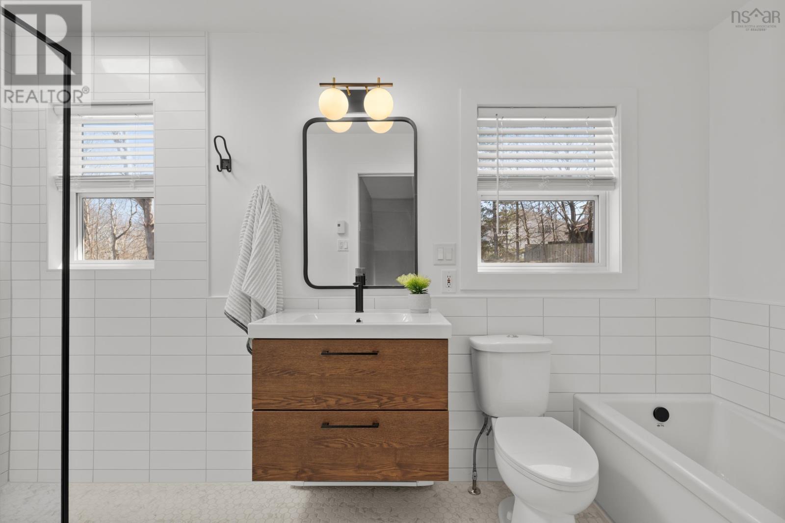 18 Forest Hill Drive, Halifax, Nova Scotia  B3M 1X4 - Photo 28 - 202604405