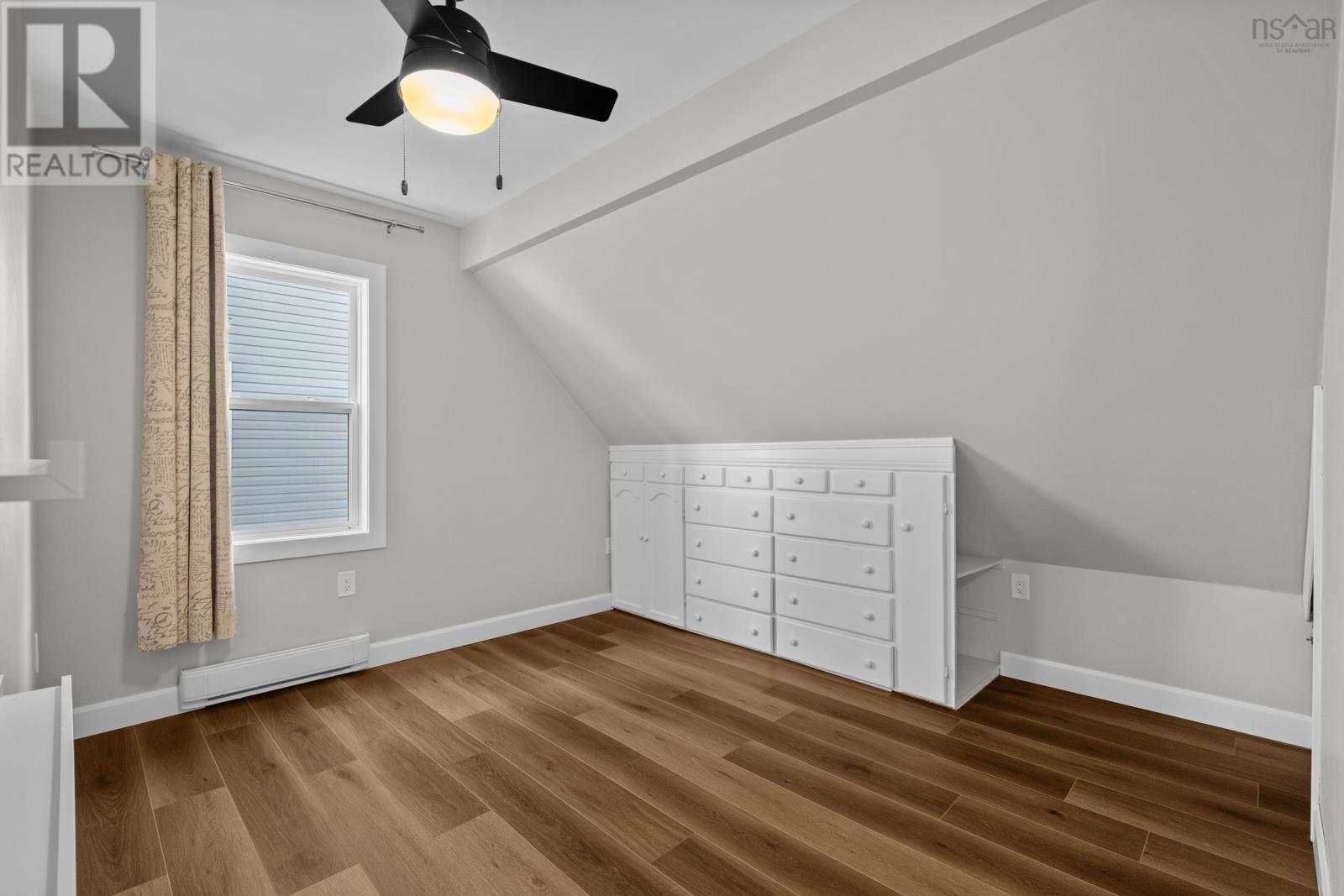 18 Forest Hill Drive, Halifax, Nova Scotia  B3M 1X4 - Photo 33 - 202604405