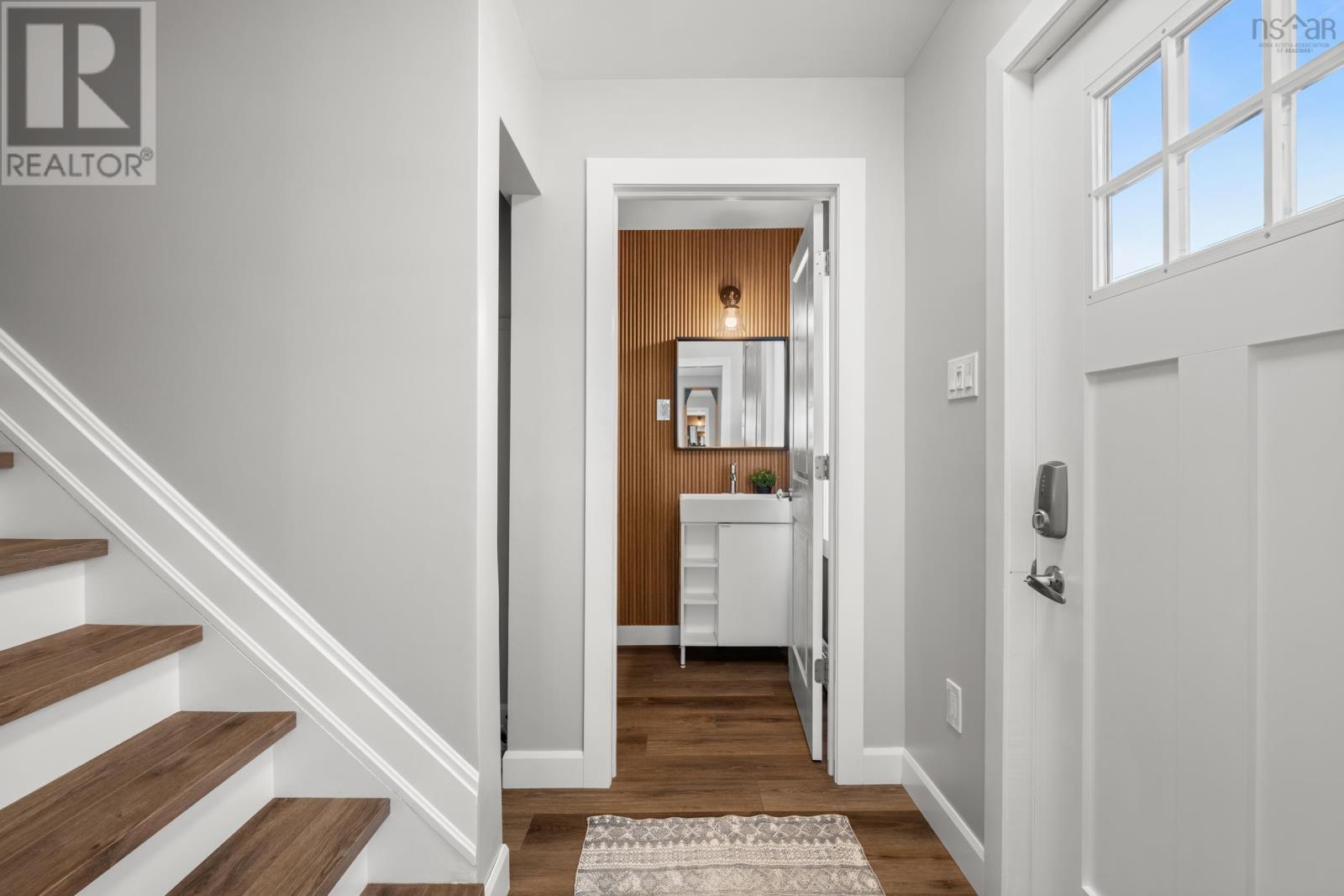 18 Forest Hill Drive, Halifax, Nova Scotia  B3M 1X4 - Photo 7 - 202604405