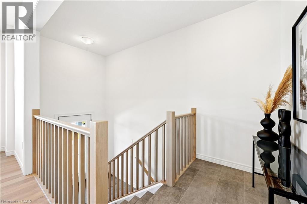 14 Sora Lane, Guelph, Ontario  N1E 0T4 - Photo 4 - 40811454