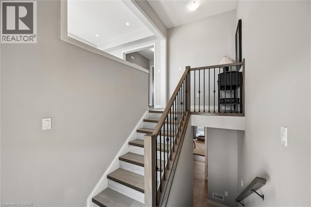 23 Sora Lane, Guelph, Ontario  N1E 0T4 - Photo 3 - 40811441