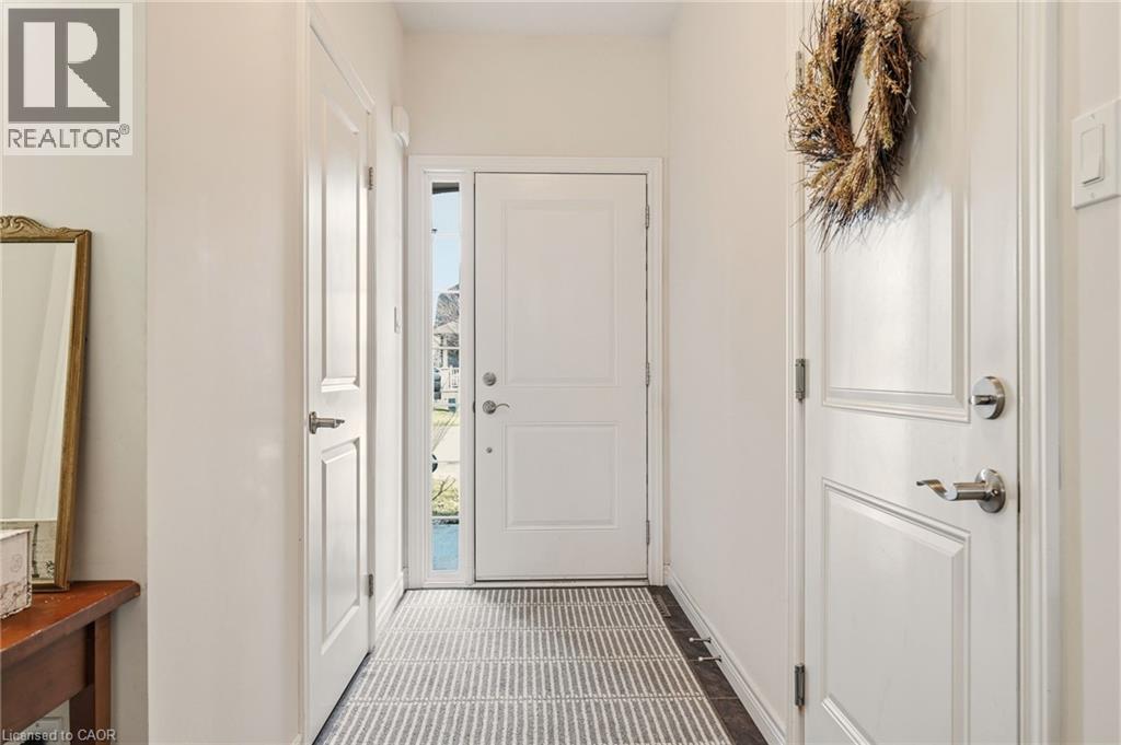 285 Pumpkin Pass, Binbrook, Ontario  L0R 1C0 - Photo 4 - 40811362