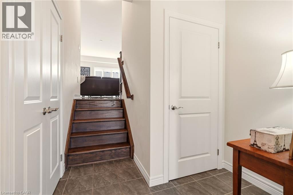 285 Pumpkin Pass, Binbrook, Ontario  L0R 1C0 - Photo 5 - 40811362