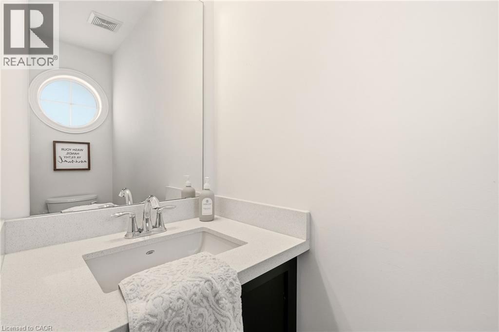 285 Pumpkin Pass, Binbrook, Ontario  L0R 1C0 - Photo 6 - 40811362