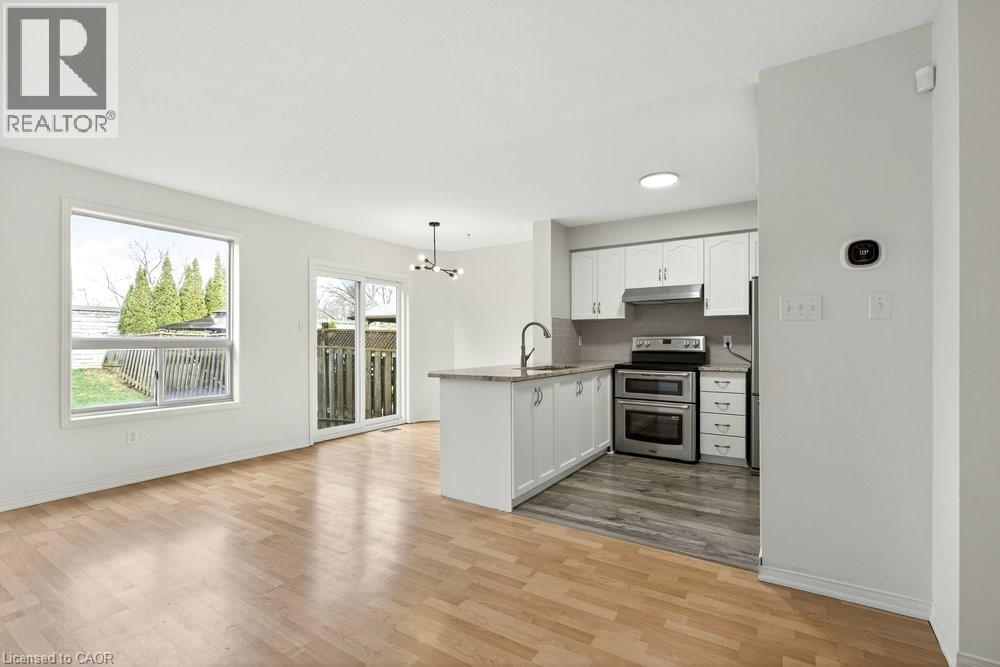 39 Foxborough Drive, Ancaster, Ontario  L9G 4Y9 - Photo 6 - 40810632