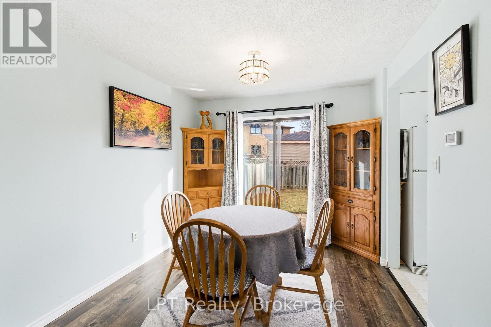 152 Ravenscroft Road, Ajax, Ontario  L1T 1Y1 - Photo 11 - E12874988