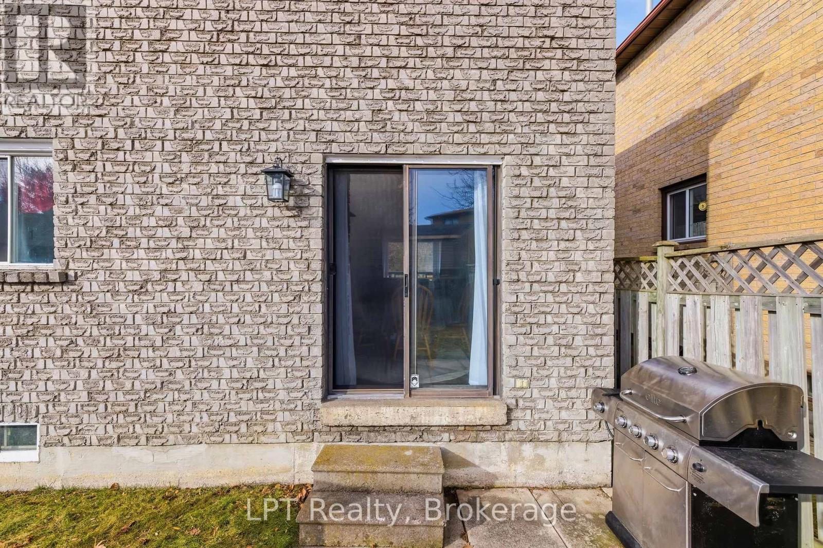 152 Ravenscroft Road, Ajax, Ontario  L1T 1Y1 - Photo 27 - E12874988