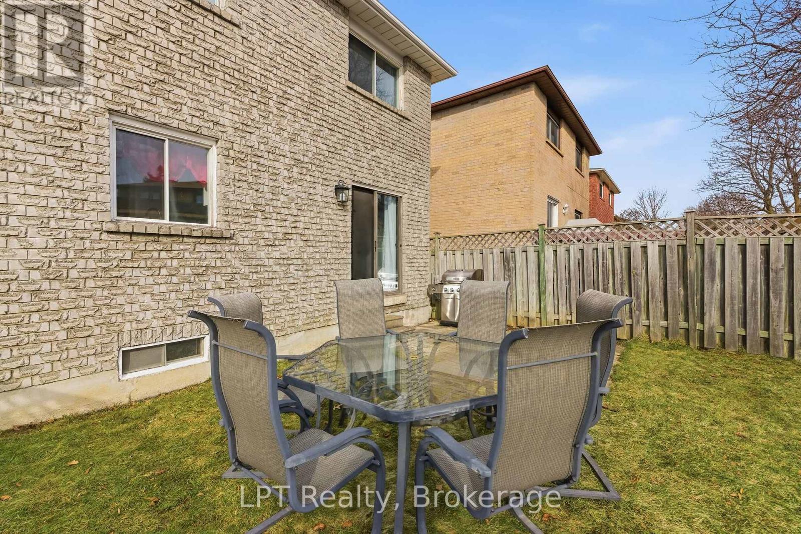 152 Ravenscroft Road, Ajax, Ontario  L1T 1Y1 - Photo 30 - E12874988