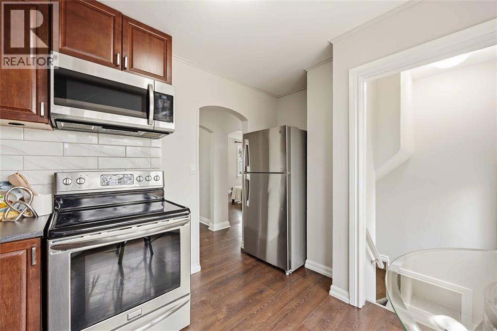 717 Oakdale Avenue, Sarnia, Ontario  N7V 2B1 - Photo 11 - 26004687