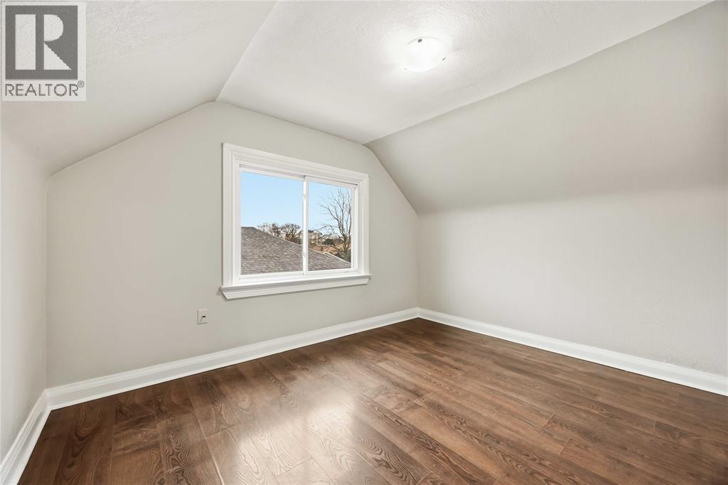 717 Oakdale Avenue, Sarnia, Ontario  N7V 2B1 - Photo 17 - 26004687