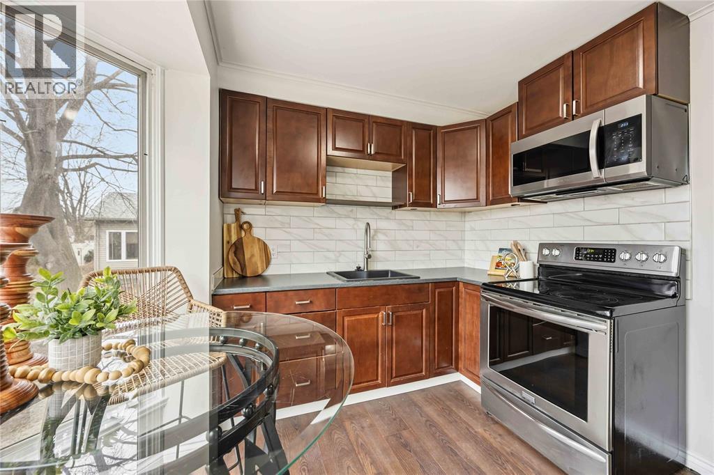 717 Oakdale Avenue, Sarnia, Ontario  N7V 2B1 - Photo 12 - 26004687