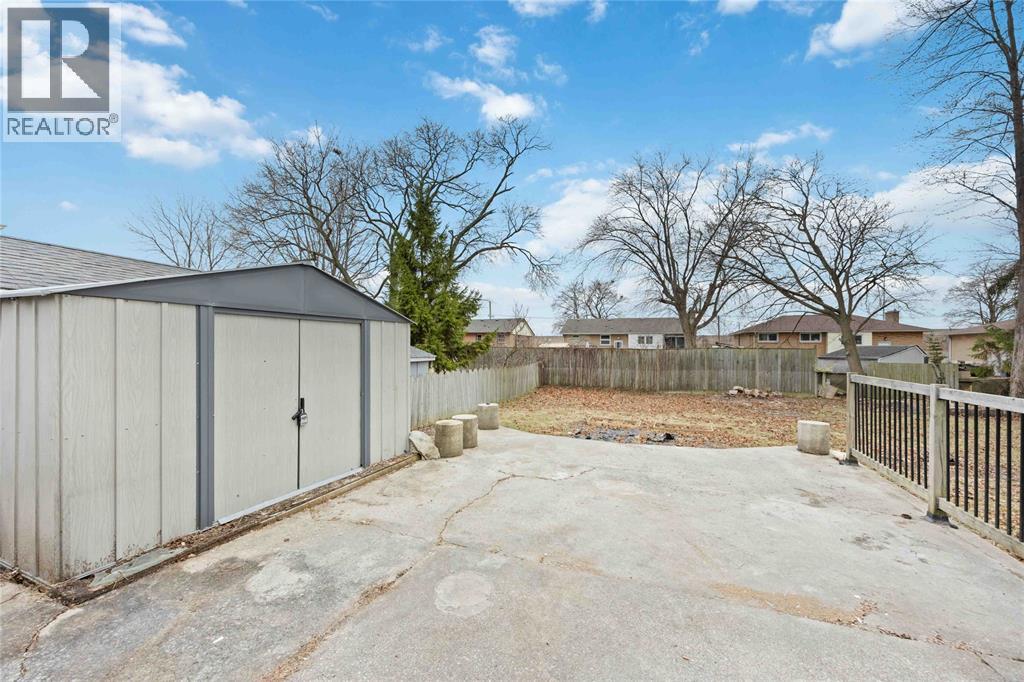 717 Oakdale Avenue, Sarnia, Ontario  N7V 2B1 - Photo 28 - 26004687