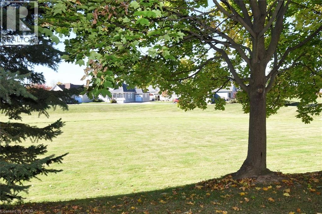 600 Silverbirch Boulevard Unit# 102, Hamilton, Ontario  L0R 1W0 - Photo 36 - 40779975