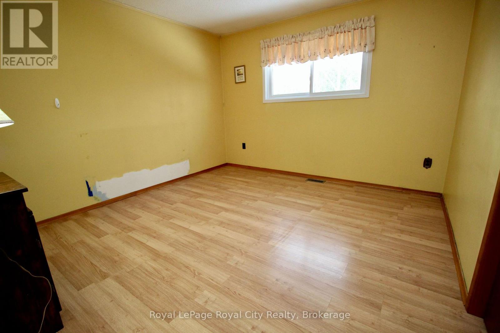 3527 6 Highway, Northern Bruce Peninsula, Ontario  N0H 1W0 - Photo 18 - X12874868