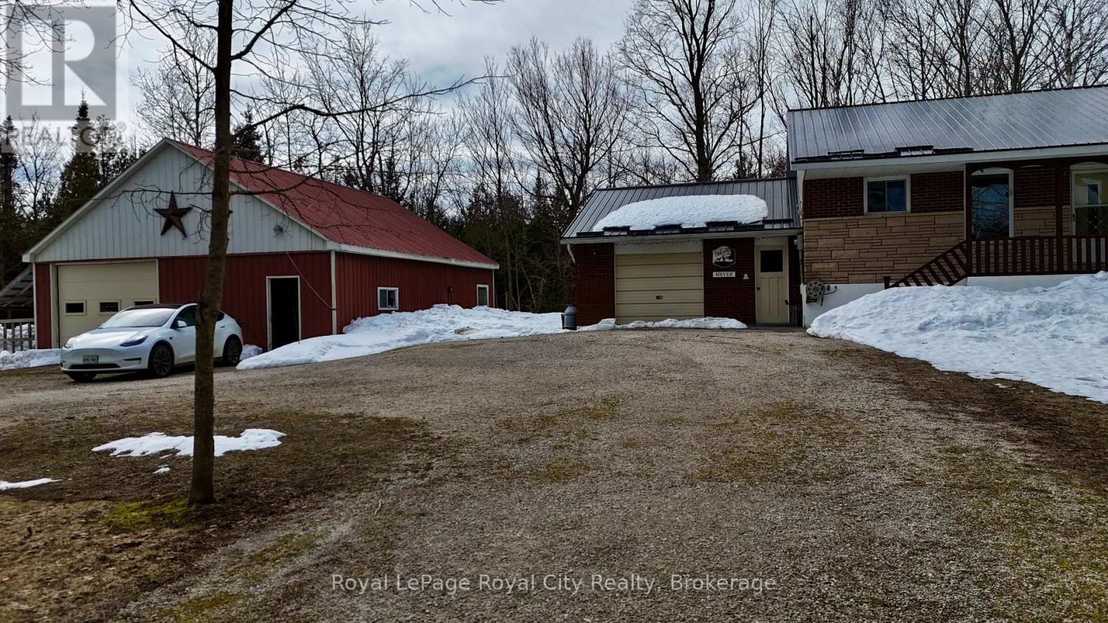 3527 6 Highway, Northern Bruce Peninsula, Ontario  N0H 1W0 - Photo 2 - X12874868