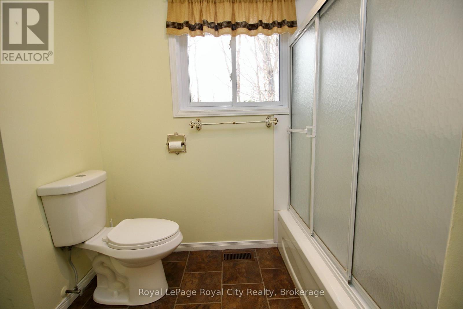 3527 6 Highway, Northern Bruce Peninsula, Ontario  N0H 1W0 - Photo 22 - X12874868