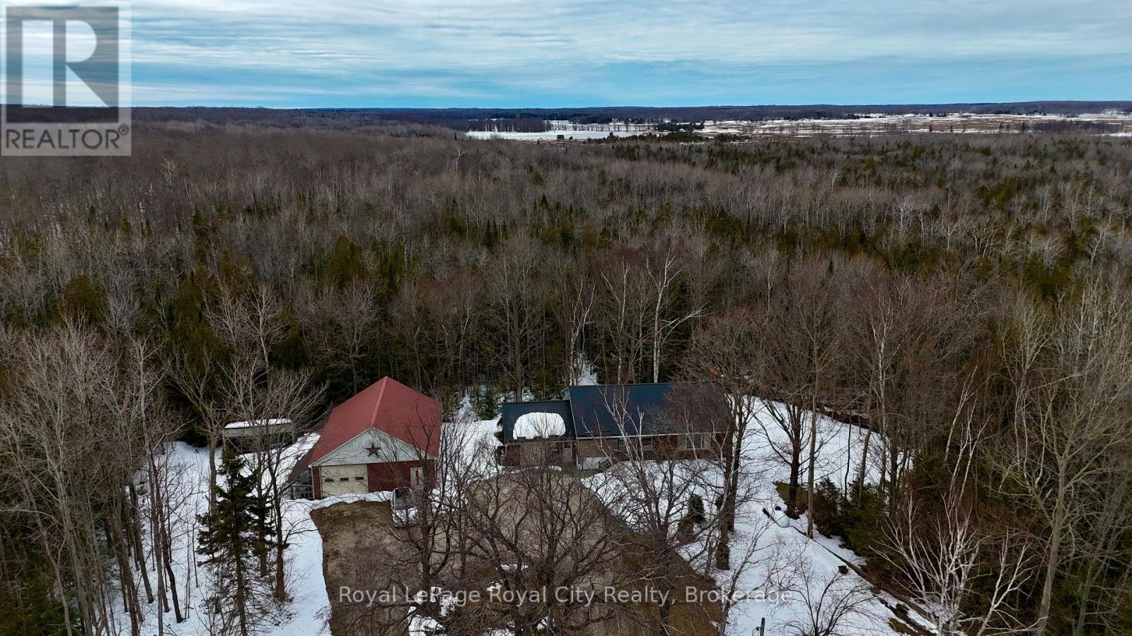 3527 6 Highway, Northern Bruce Peninsula, Ontario  N0H 1W0 - Photo 33 - X12874868