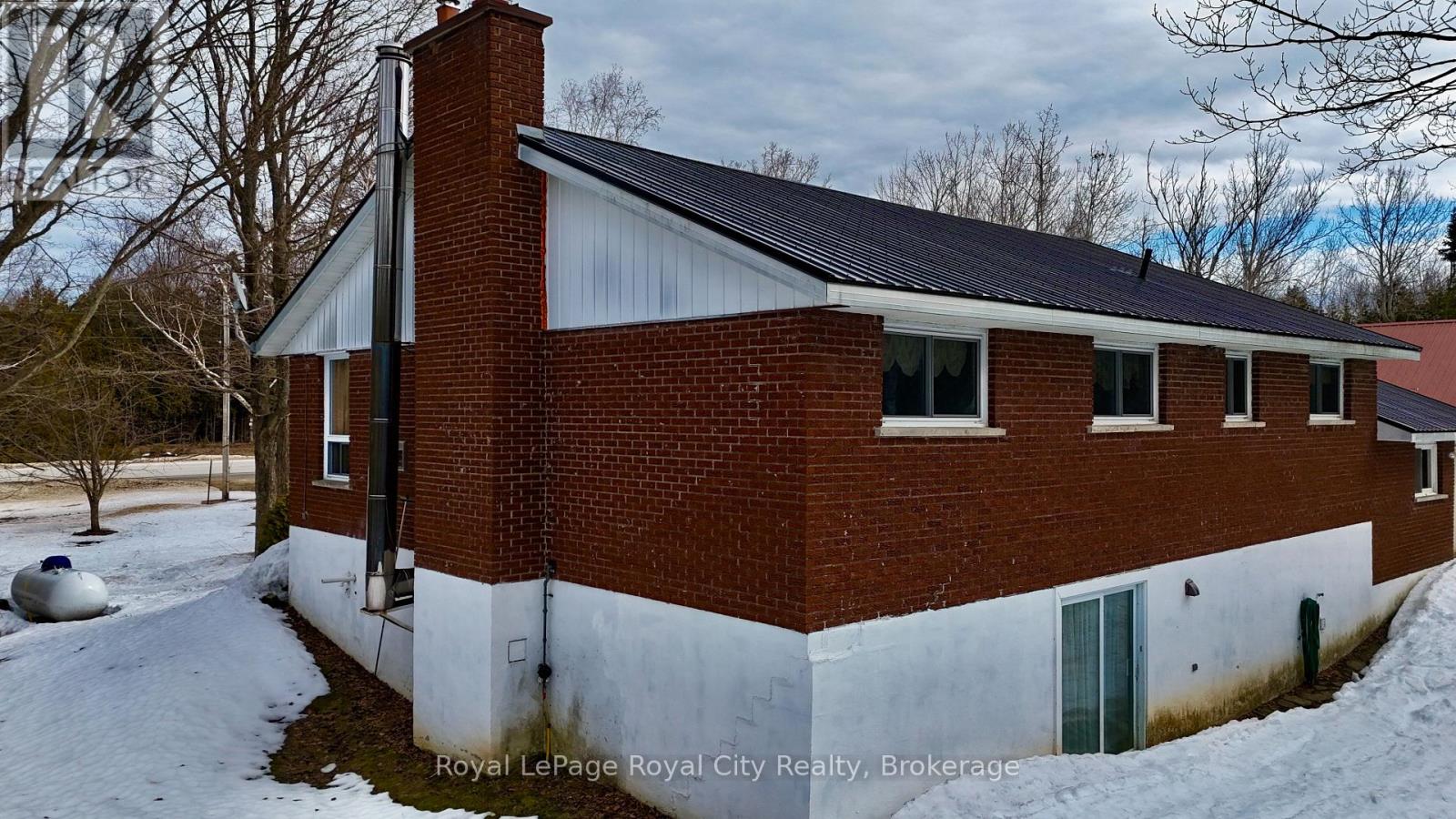 3527 6 Highway, Northern Bruce Peninsula, Ontario  N0H 1W0 - Photo 35 - X12874868