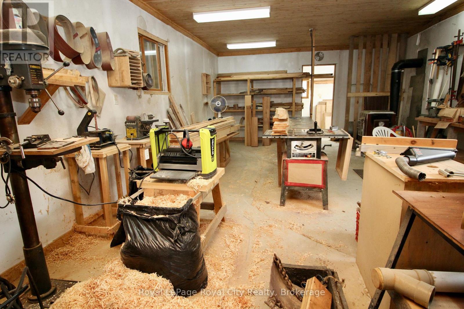 3527 6 Highway, Northern Bruce Peninsula, Ontario  N0H 1W0 - Photo 41 - X12874868