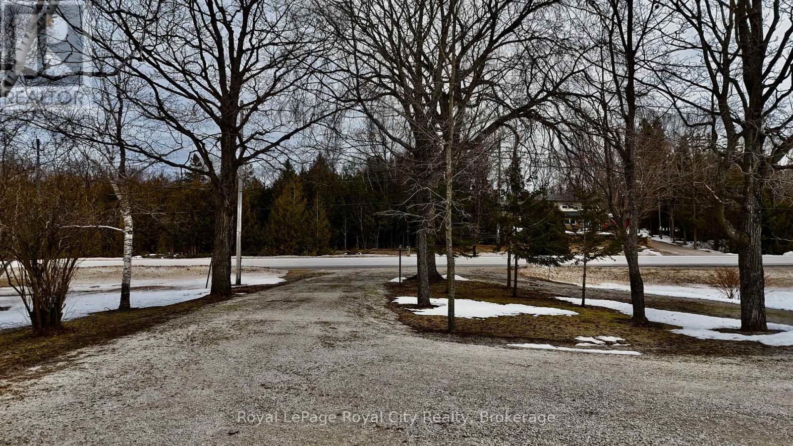 3527 6 Highway, Northern Bruce Peninsula, Ontario  N0H 1W0 - Photo 8 - X12874868