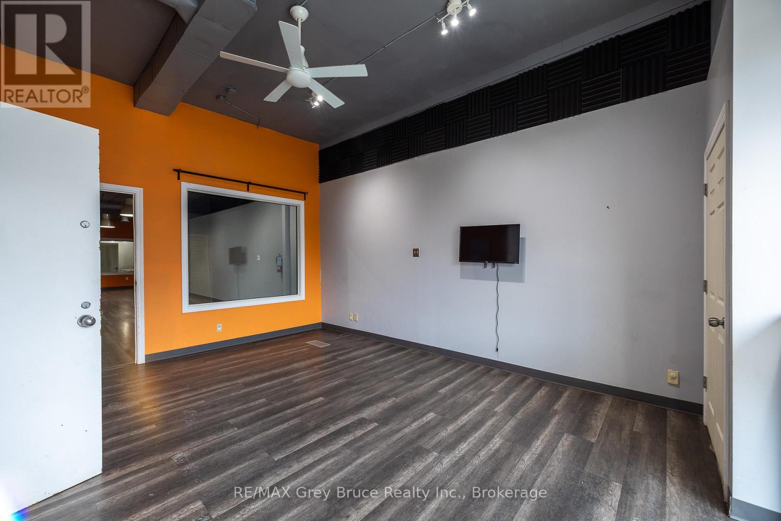 827 2nd Avenue E, Owen Sound, Ontario  N4K 2H2 - Photo 6 - X12874896