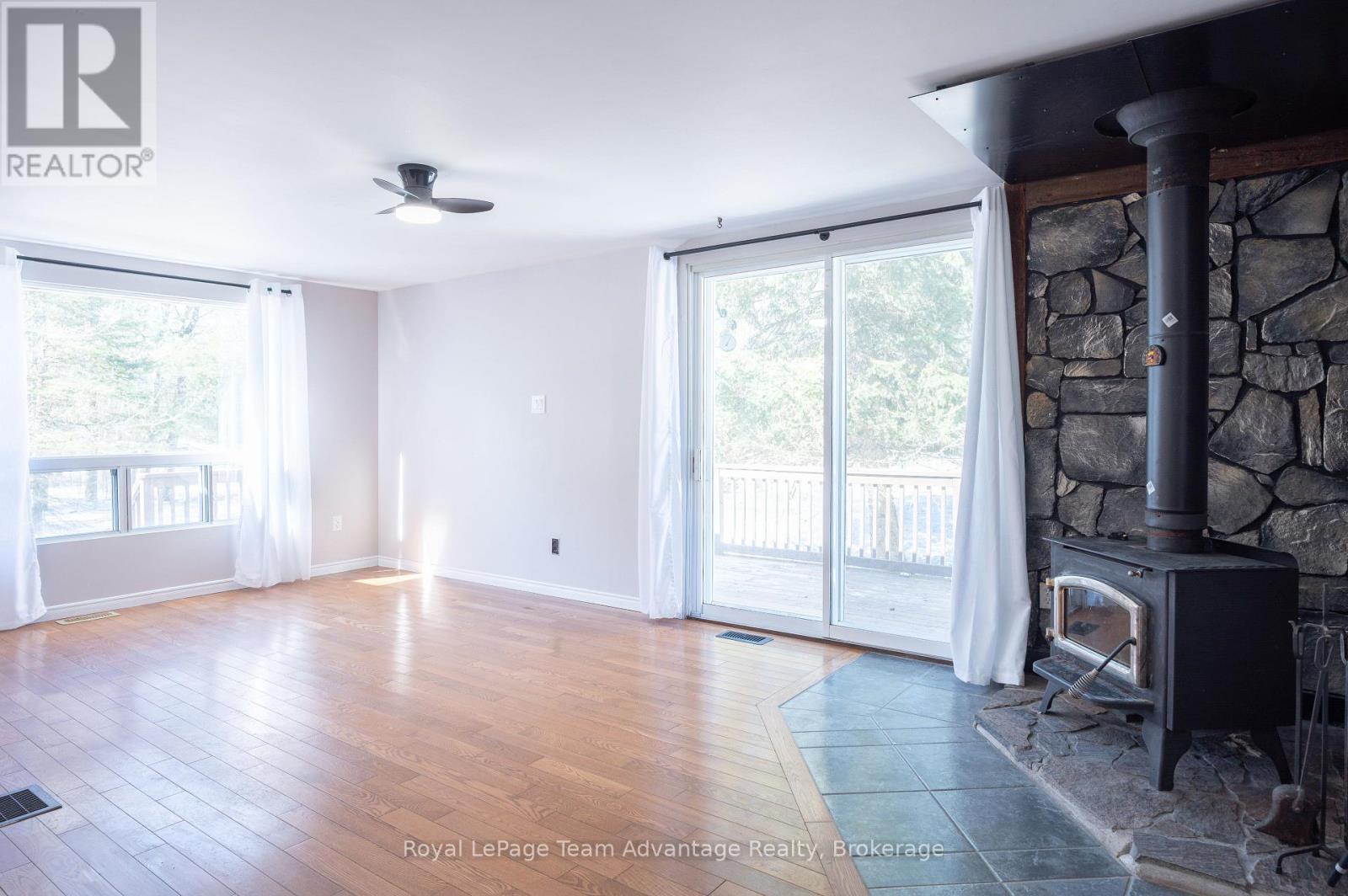 2 Deep Bay Drive, Carling, Ontario  P0G 1G0 - Photo 14 - X12874966