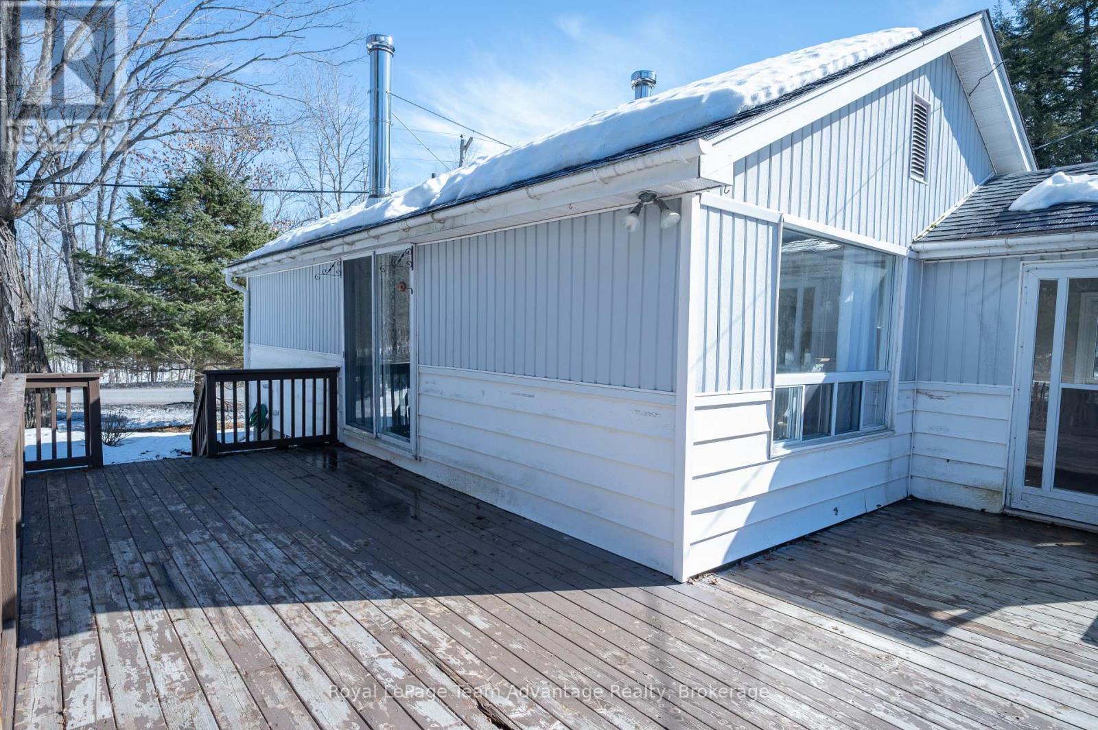 2 Deep Bay Drive, Carling, Ontario  P0G 1G0 - Photo 4 - X12874966