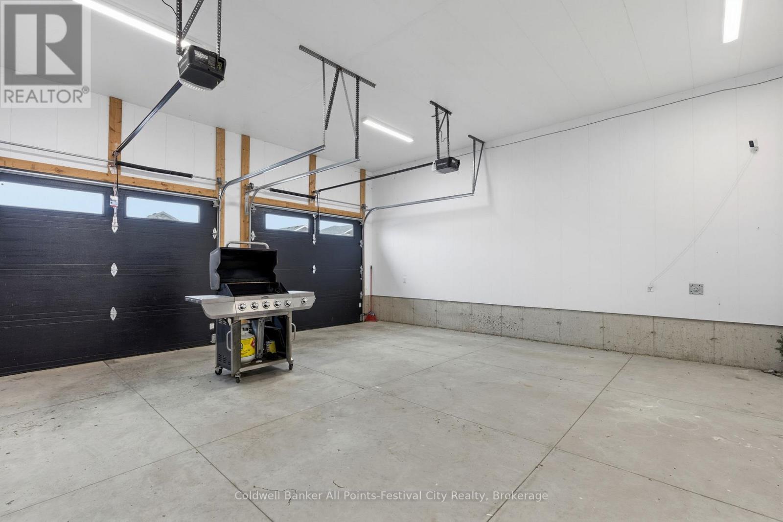 467 Warren Street, Goderich (Goderich (Town)), Ontario  N7A 3W4 - Photo 27 - X12875010