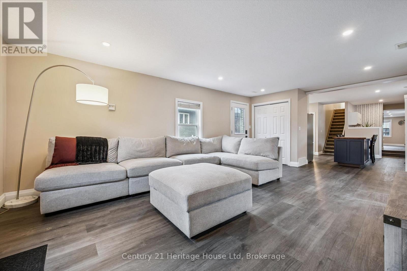 16 Hooper Street, Guelph (St. Patrick's Ward), Ontario  N1E 5W5 - Photo 13 - X12875110