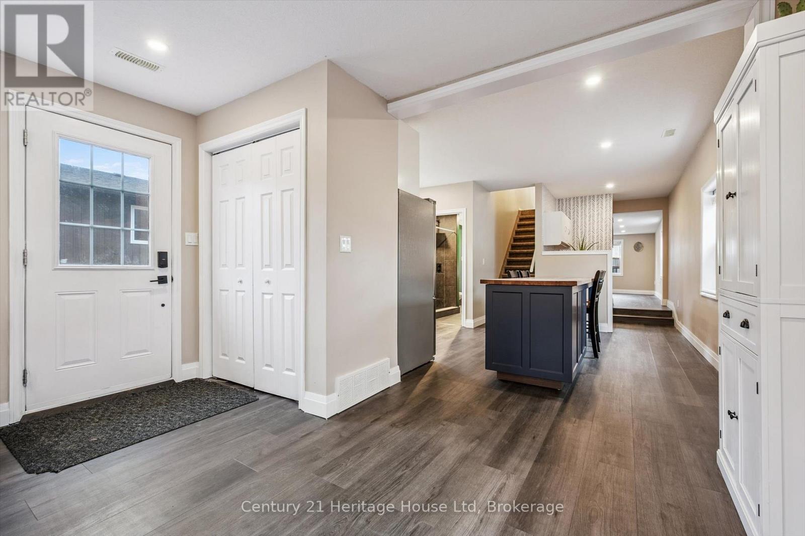 16 Hooper Street, Guelph (St. Patrick's Ward), Ontario  N1E 5W5 - Photo 15 - X12875110