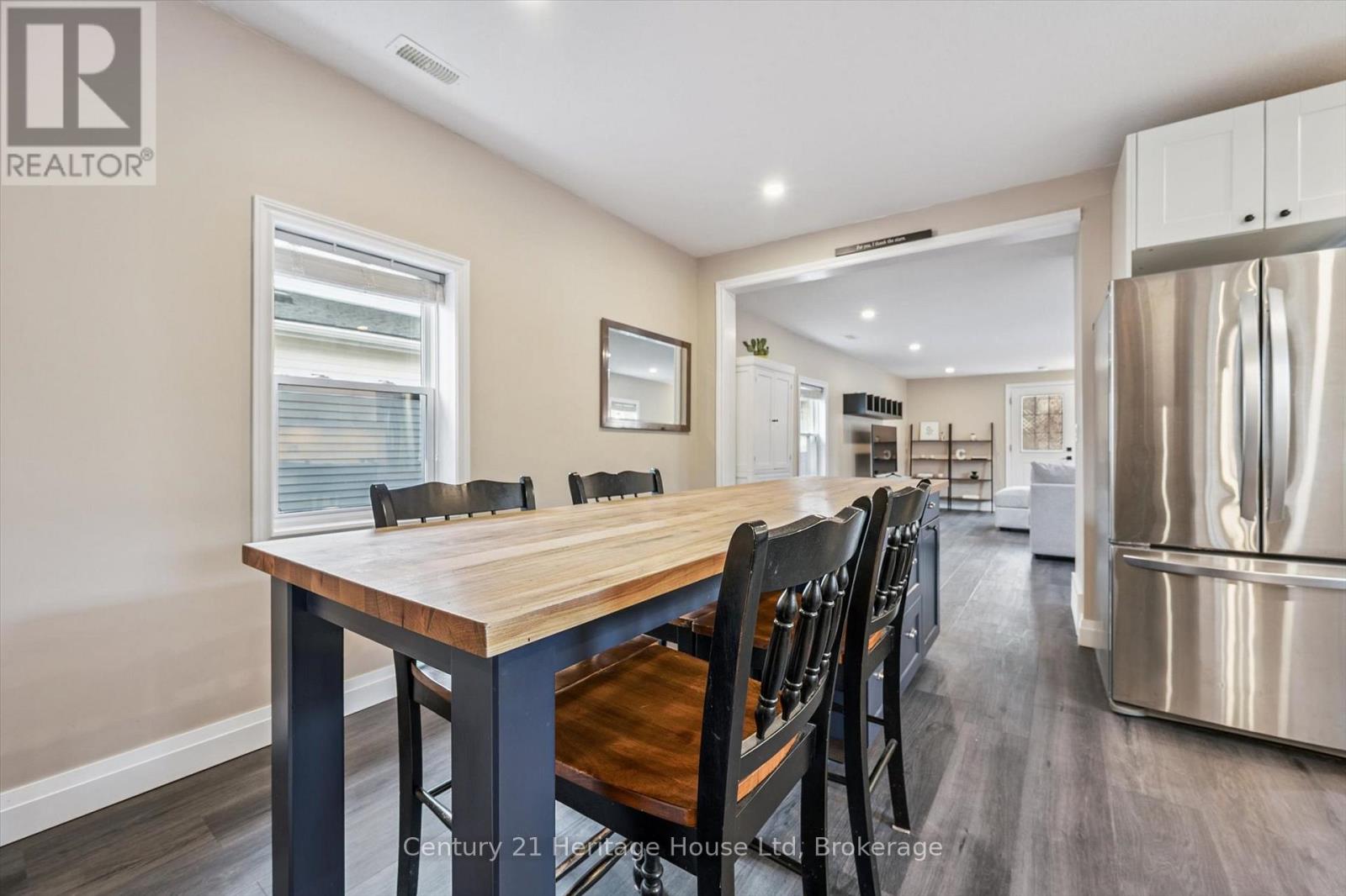 16 Hooper Street, Guelph (St. Patrick's Ward), Ontario  N1E 5W5 - Photo 24 - X12875110