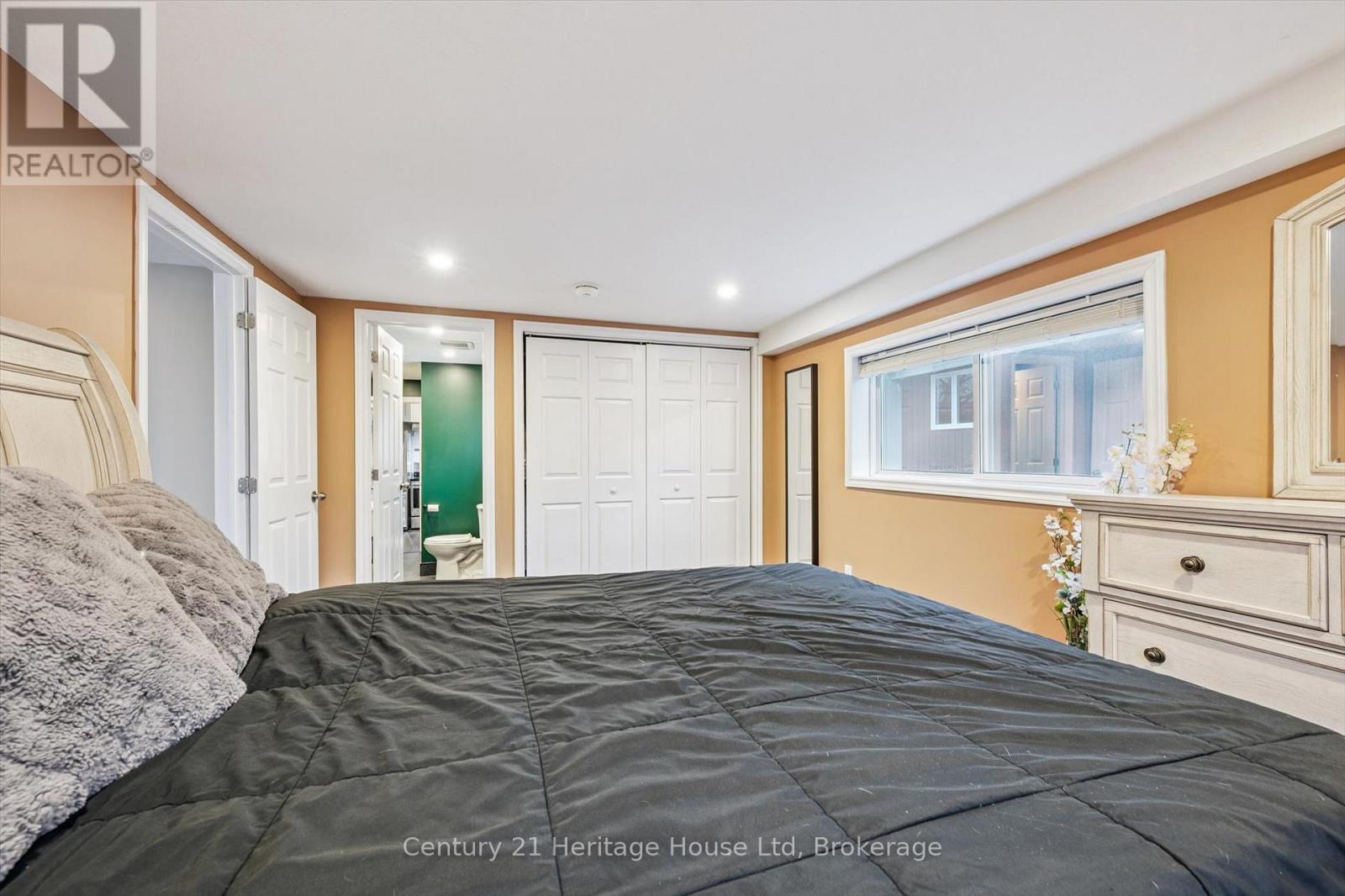 16 Hooper Street, Guelph (St. Patrick's Ward), Ontario  N1E 5W5 - Photo 27 - X12875110