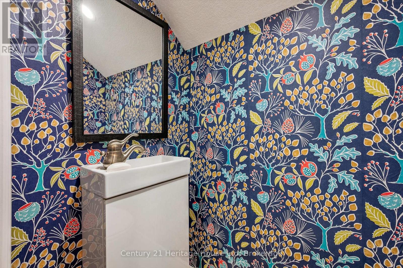 16 Hooper Street, Guelph (St. Patrick's Ward), Ontario  N1E 5W5 - Photo 35 - X12875110