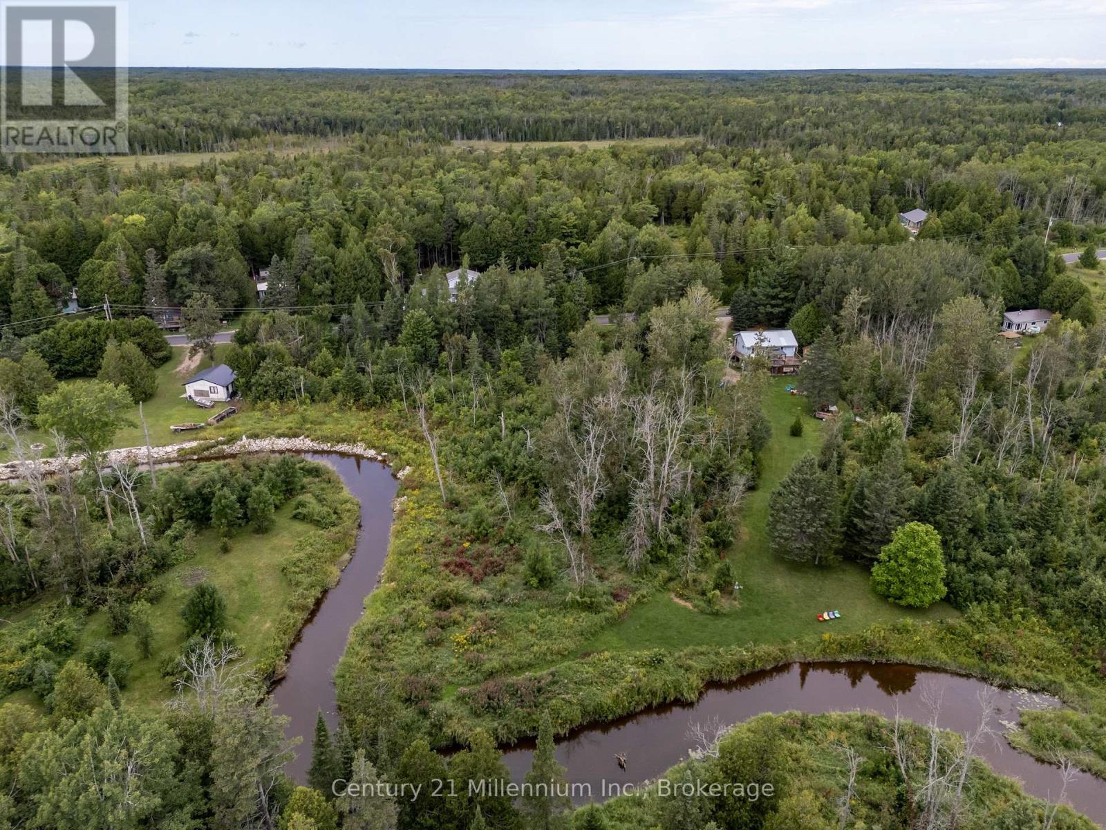 624 Stokes Bay Road, Northern Bruce Peninsula, Ontario  N0H 1W0 - Photo 7 - X12875136
