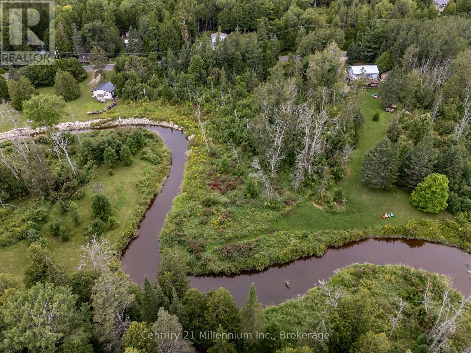 624 Stokes Bay Road, Northern Bruce Peninsula, Ontario  N0H 1W0 - Photo 8 - X12875136