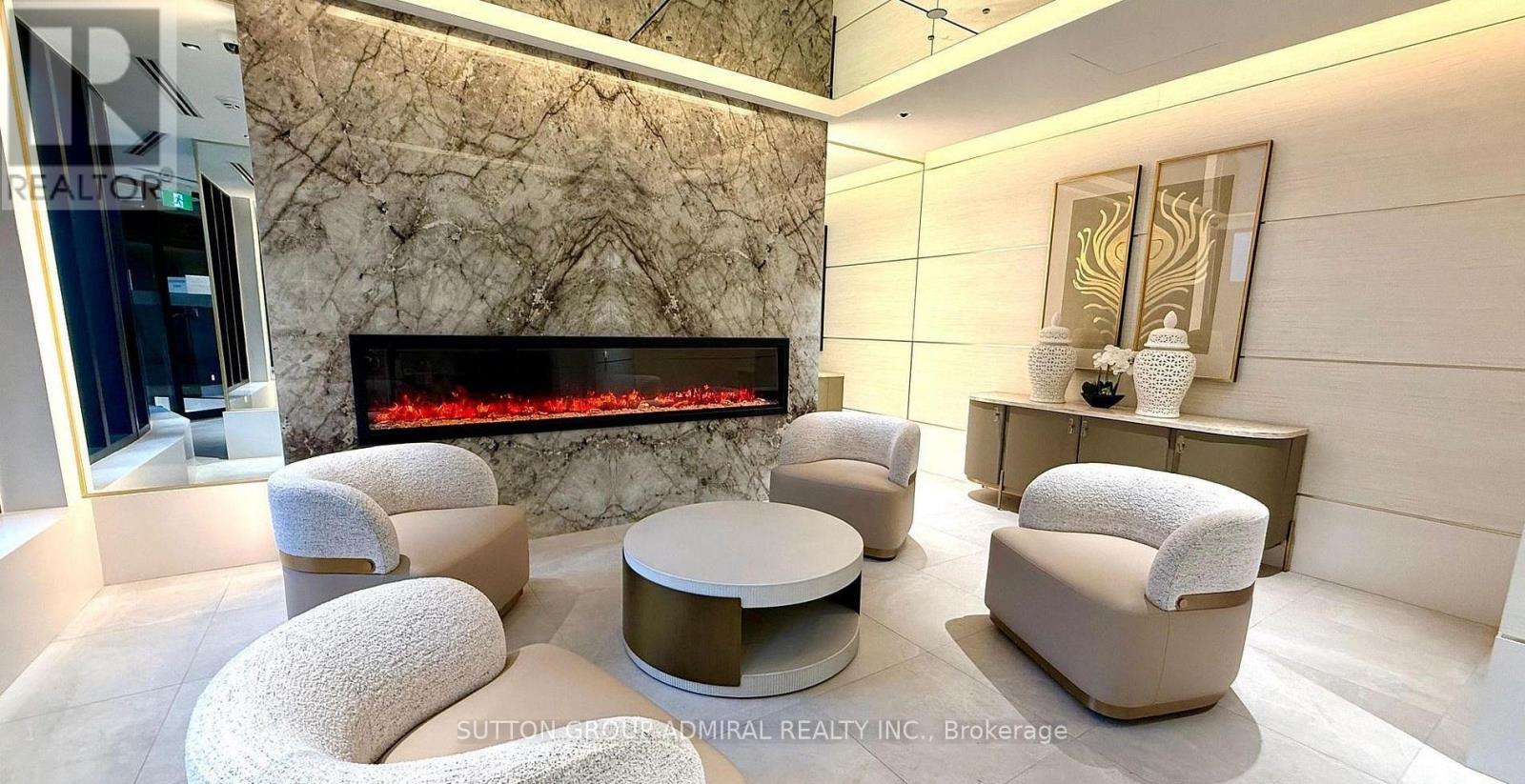 2012 - 5858 Yonge Street, Toronto (Newtonbrook West), Ontario  M2M 3T3 - Photo 4 - C12874796