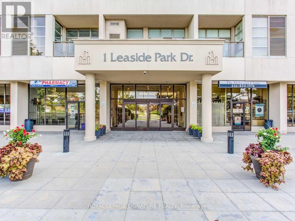 513 - 1 Leaside Park Drive, Toronto (Leaside), Ontario  M4H 1R1 - Photo 2 - C12874862