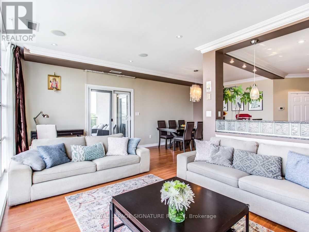 513 - 1 Leaside Park Drive, Toronto (Leaside), Ontario  M4H 1R1 - Photo 9 - C12874862