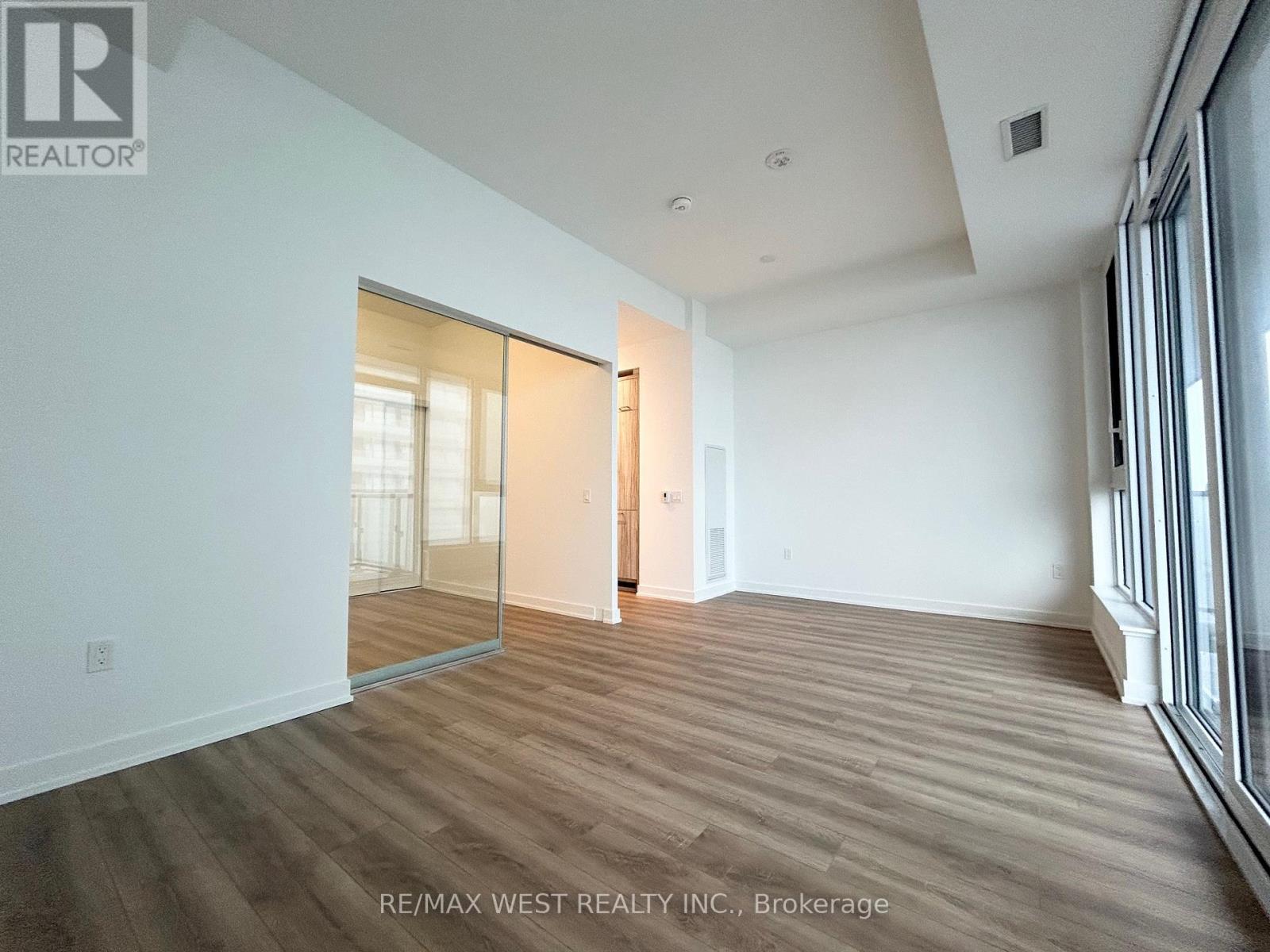 2502 - 634 Church Street, Toronto (Church-Yonge Corridor), Ontario  M4Y 2G3 - Photo 6 - C12874960