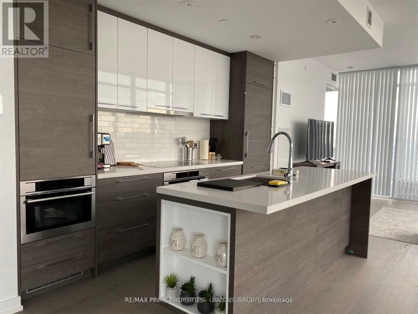 2916 - 488 University Avenue, Toronto (University), Ontario  M5G 0C1 - Photo 20 - C12875044