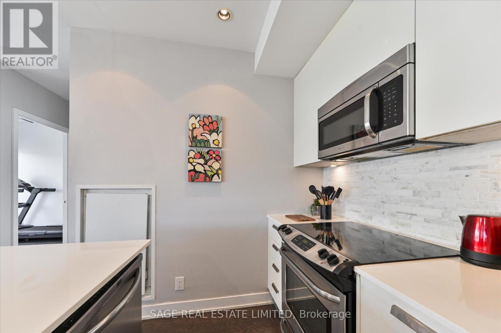 507 - 1815 Yonge Street, Toronto (Mount Pleasant West), Ontario  M4S 1X8 - Photo 18 - C12875140