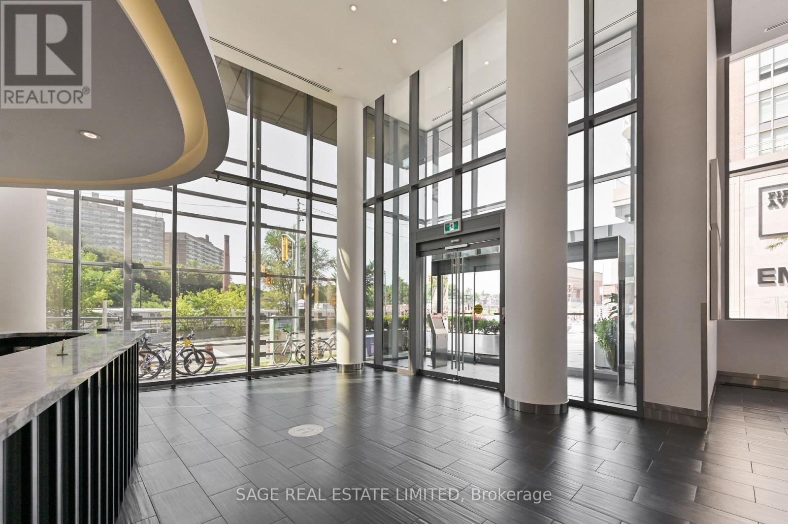 507 - 1815 Yonge Street, Toronto (Mount Pleasant West), Ontario  M4S 1X8 - Photo 3 - C12875140