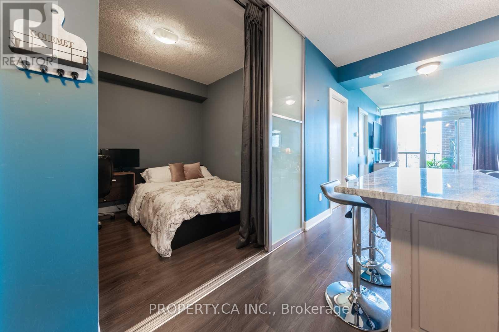 728 - 169 Fort York Boulevard, Toronto (Waterfront Communities), Ontario  M5V 0C8 - Photo 15 - C12875164