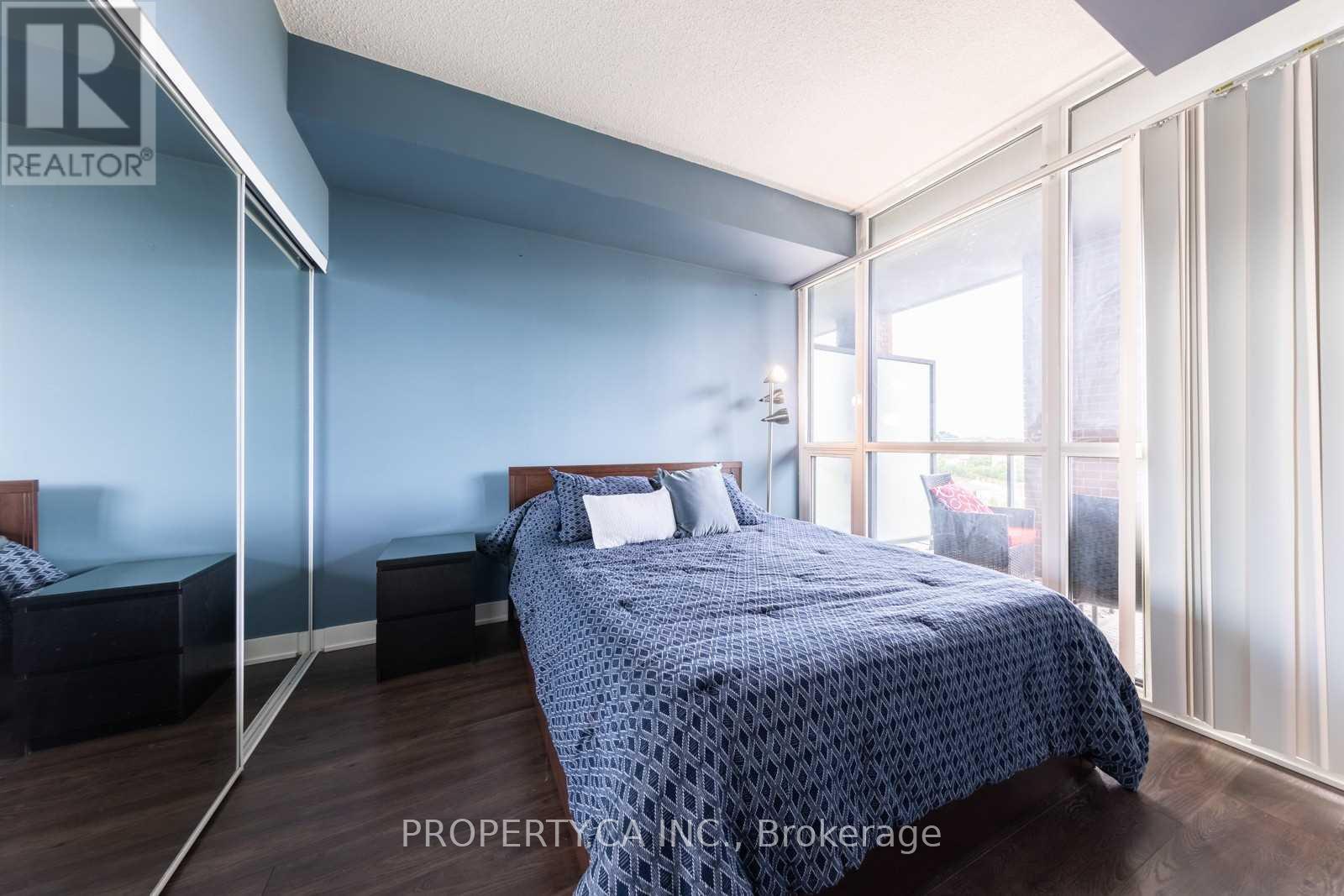 728 - 169 Fort York Boulevard, Toronto (Waterfront Communities), Ontario  M5V 0C8 - Photo 16 - C12875164