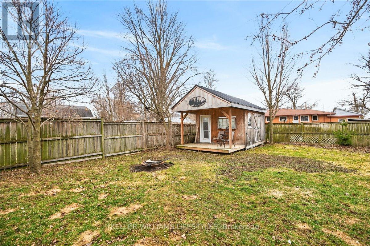 404 Ontario Street, Warwick, Ontario  N0M 2S0 - Photo 32 - X12874810