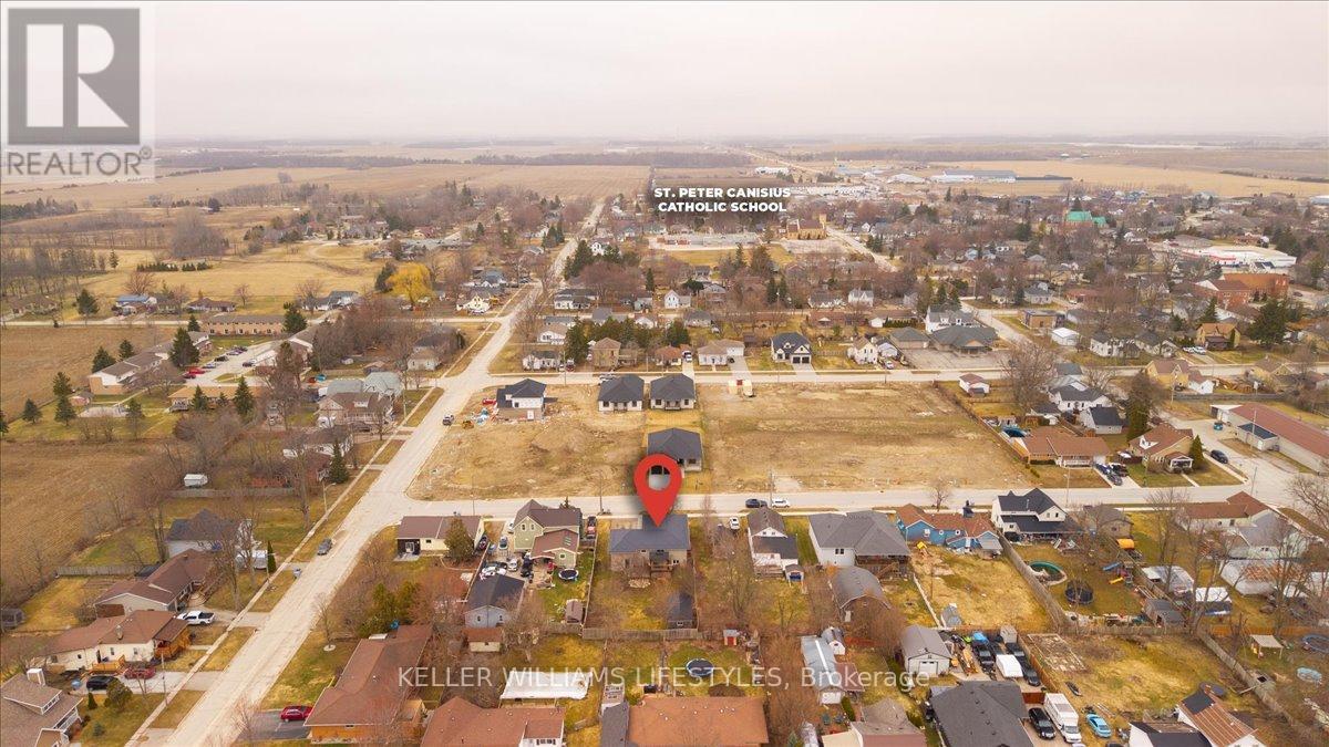 404 Ontario Street, Warwick, Ontario  N0M 2S0 - Photo 39 - X12874810