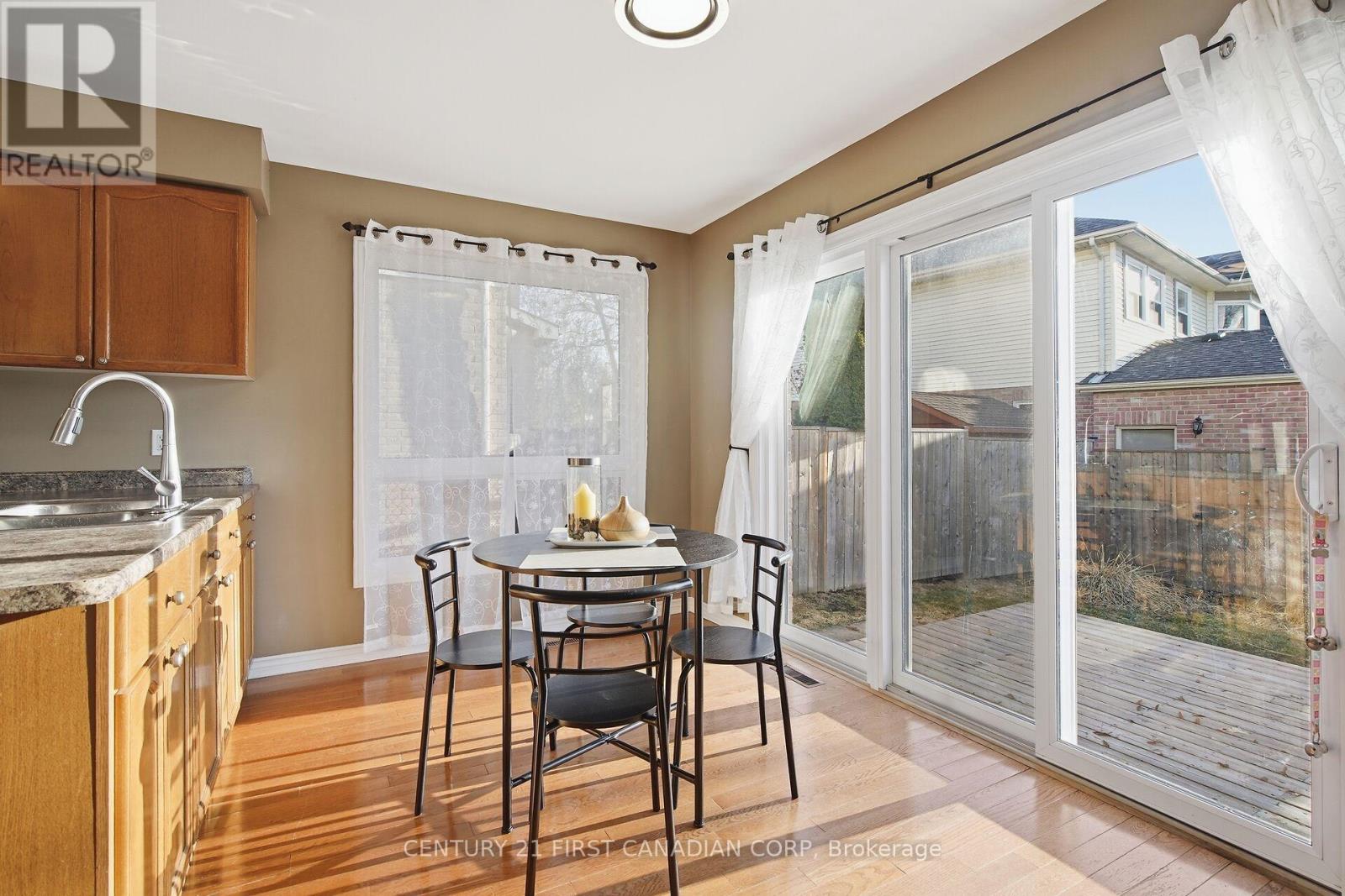 47 Meadowridge Road, London North, Ontario  N6H 5E6 - Photo 18 - X12874874