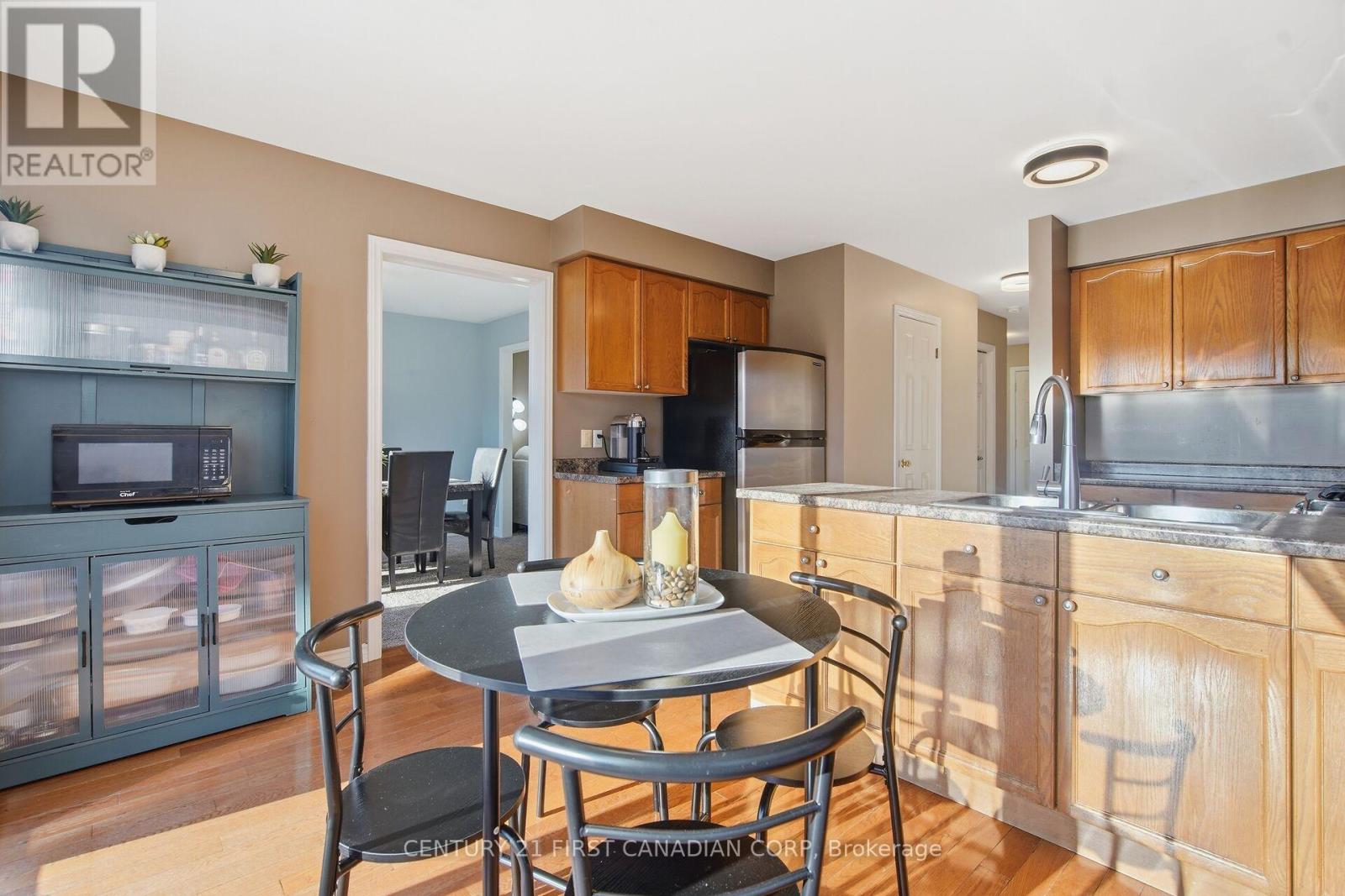 47 Meadowridge Road, London North, Ontario  N6H 5E6 - Photo 19 - X12874874